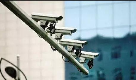 如何分辨道路上摄像头种类用途,避免开车违章,违章摄像头详解