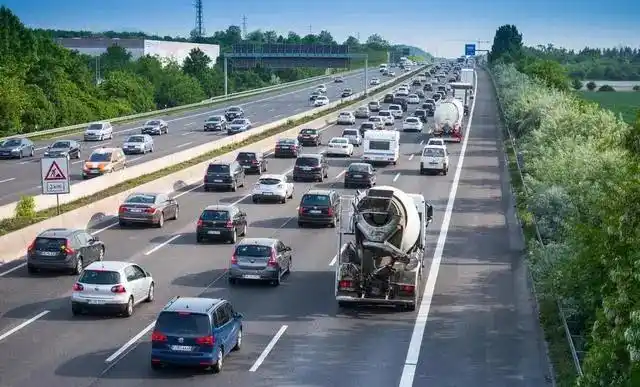 老司机头疼的高速区间测速,关乎安全与规则,你了解吗?