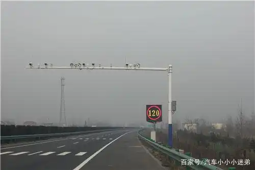 春节返程高速上如何避开测速路段?区间、单点、流动测速全解析