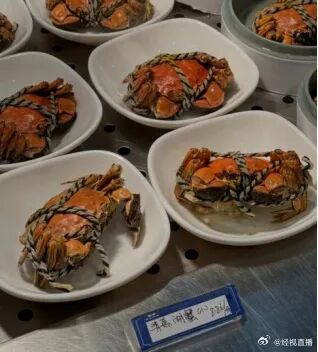 浙江大学食堂螃蟹价亲民引热议，校内校外均可就餐