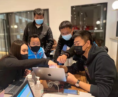 疫情突袭,政协委员奋战抗疫一线,守护百姓健康与温暖