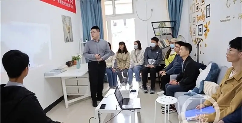 大四实习不在校为何仍要全额交学费?6100元花得冤