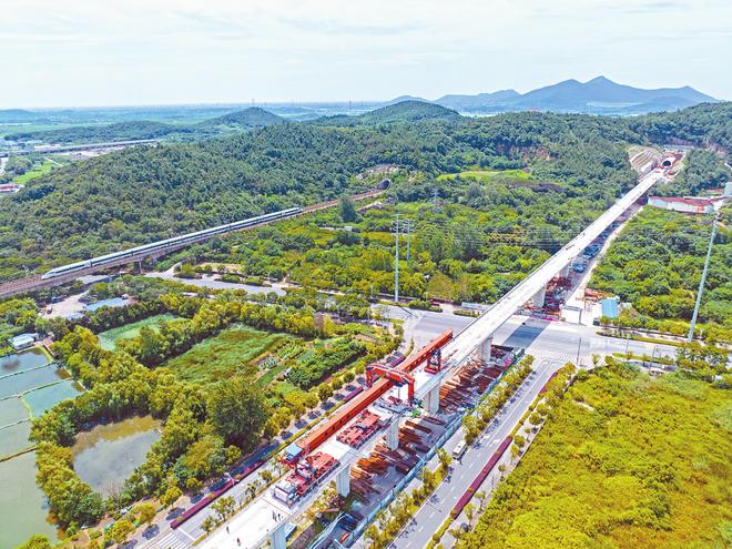 中国高铁车轮反攻德国 高端制造最后硬核突围