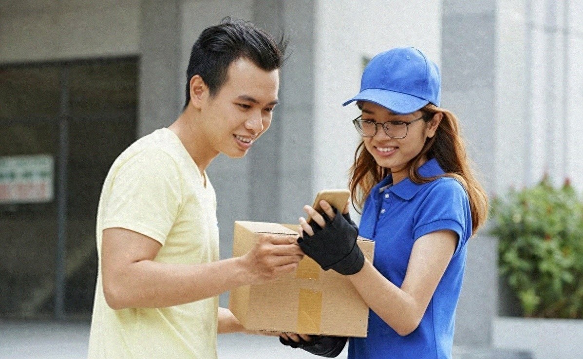 2026年快递新规：不打招呼放驿站最高罚3万，你的选择权回来了